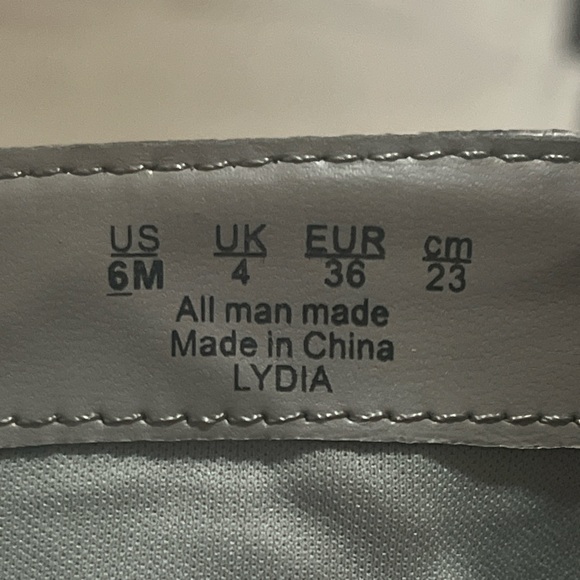 Carlos by Carlos Santana Gray Snakeskin Ankle Booties - Picture 3 of 3